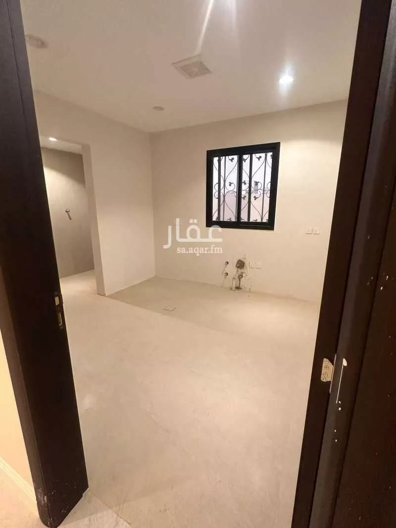 شقة 4 غرف في المهدية 6