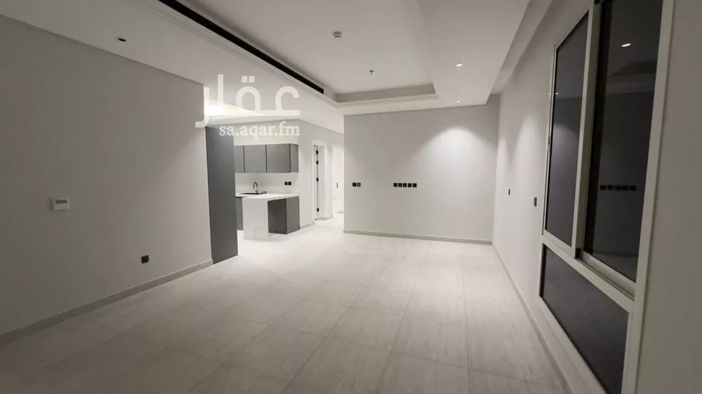 شقة 3 غرف في الملقا 11