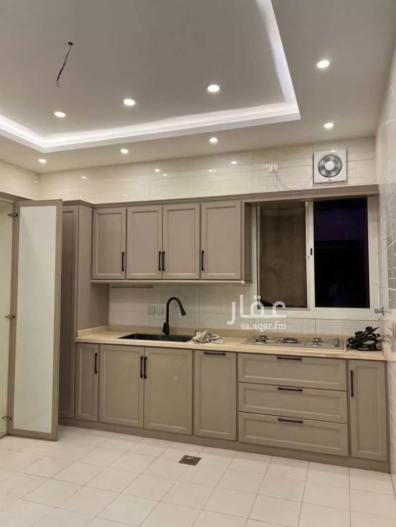 4 bedroom apartment in Bani Bayadah, Madinah 2