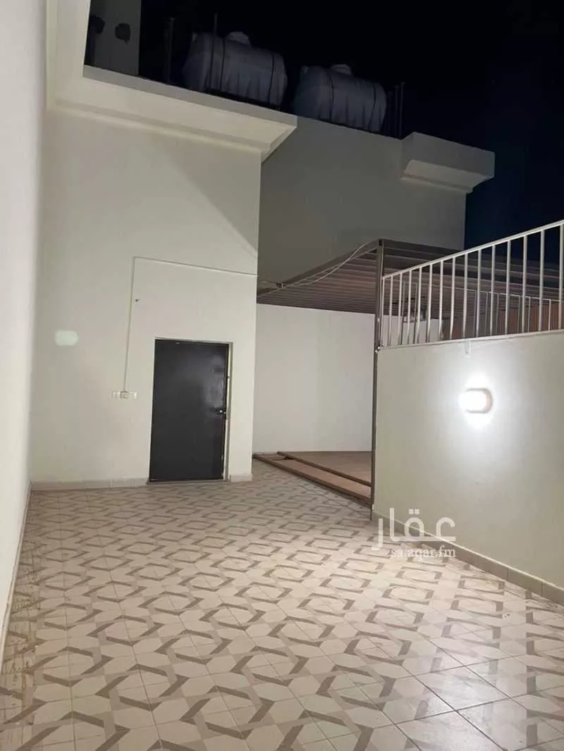 4 bedroom apartment in Bani Bayadah, Madinah 6