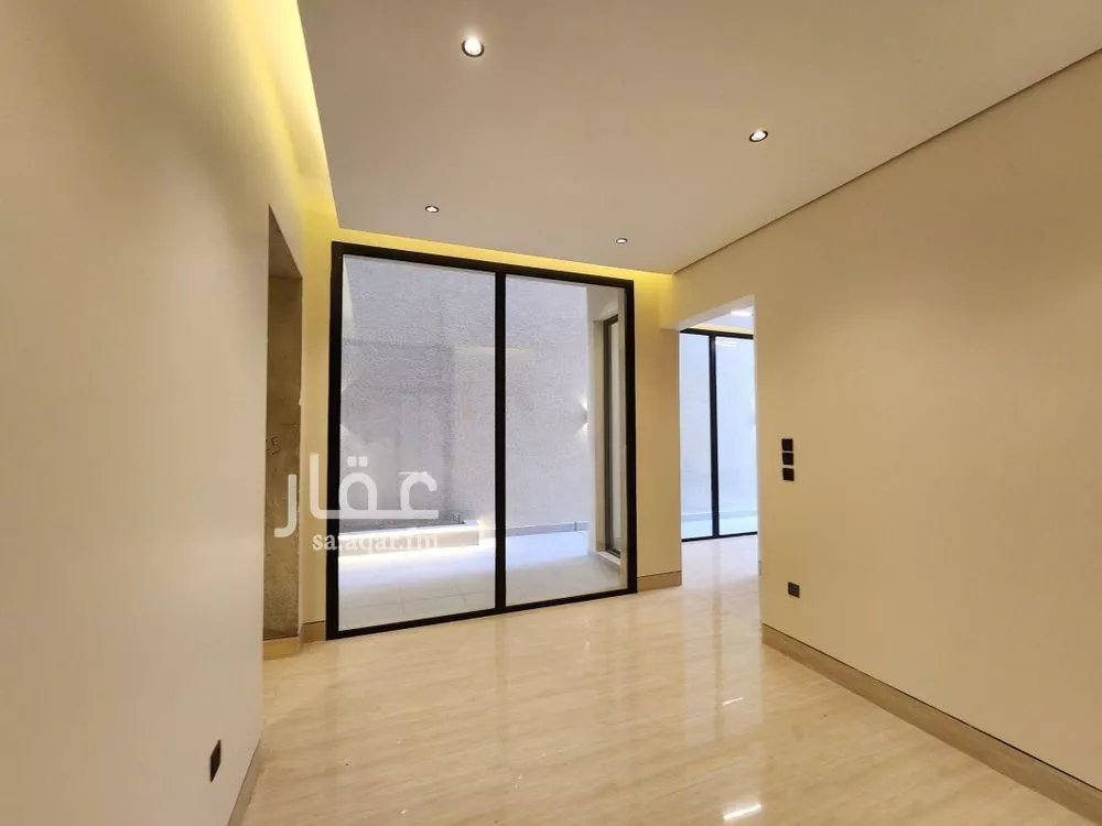 فيلا 5 غرف في النرجس 15