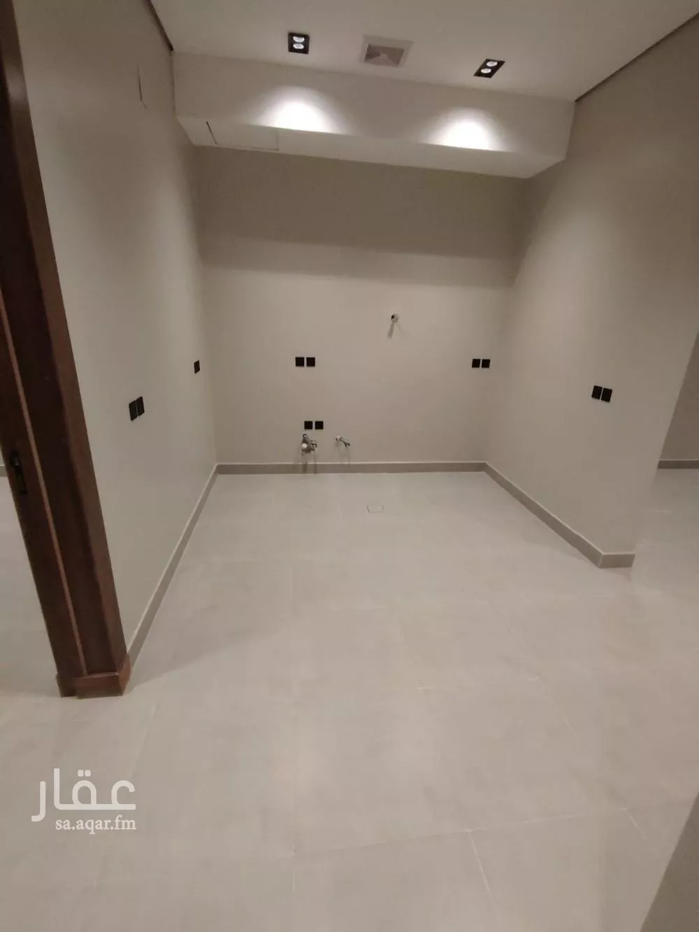 فيلا 6 غرف في المونسية 17