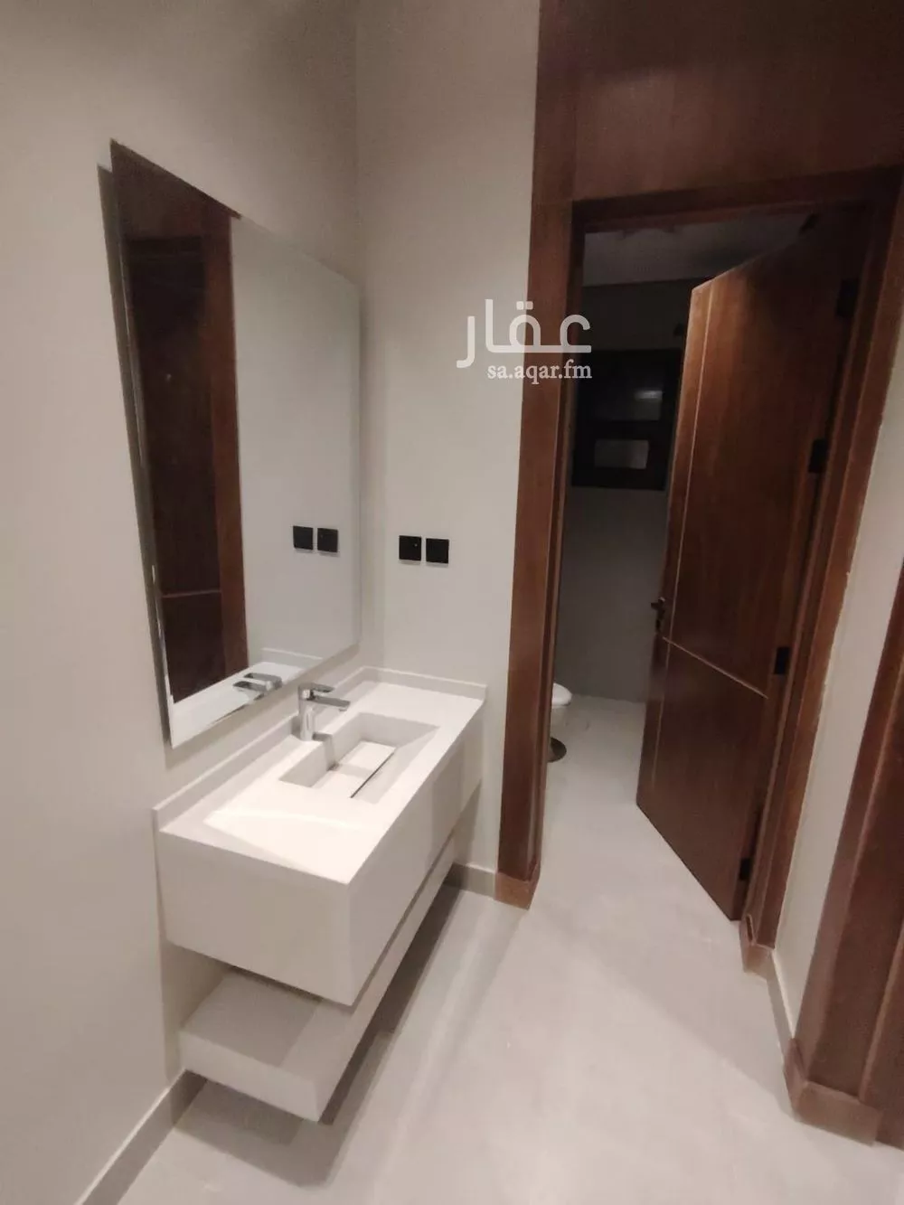 فيلا 6 غرف في المونسية 20