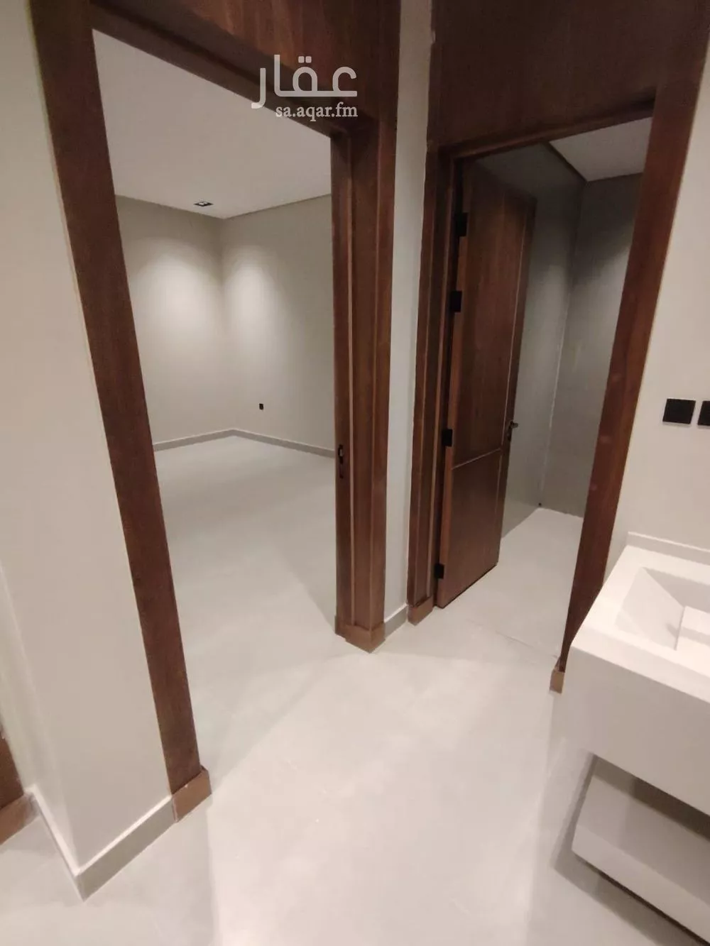 فيلا 6 غرف في المونسية 10