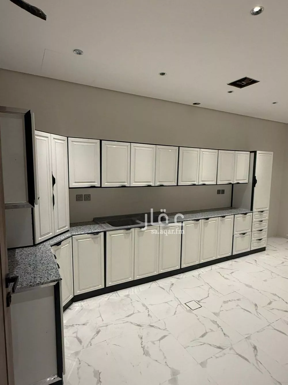 دور 3 غرف في النرجس 7