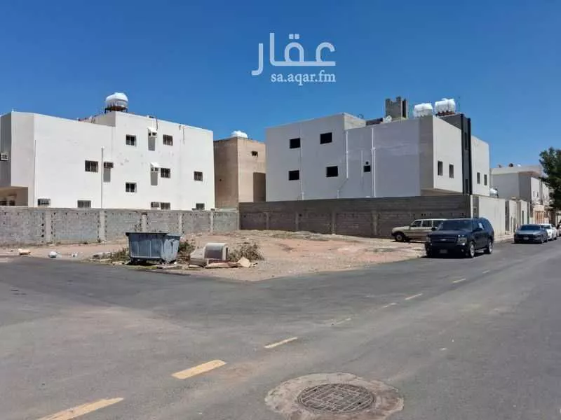 أرض 612 م² في الدفاع 1