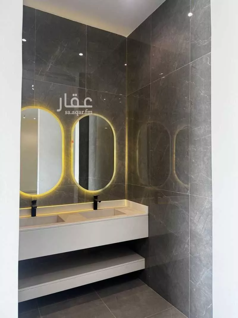 8 bedroom villa in Al Rahmaniyyah 7