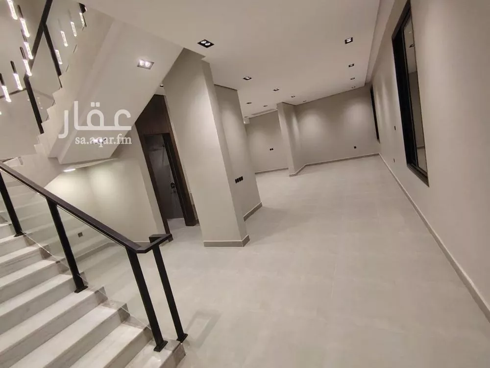 فيلا 4 غرف في المونسية 2