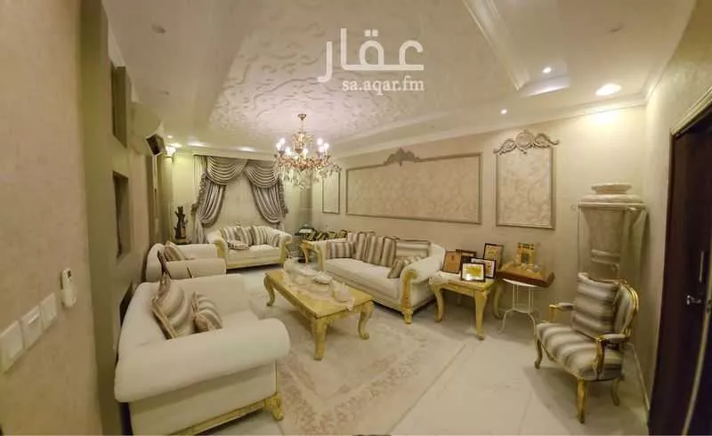 فيلا 7 غرف في الملك فهد 1