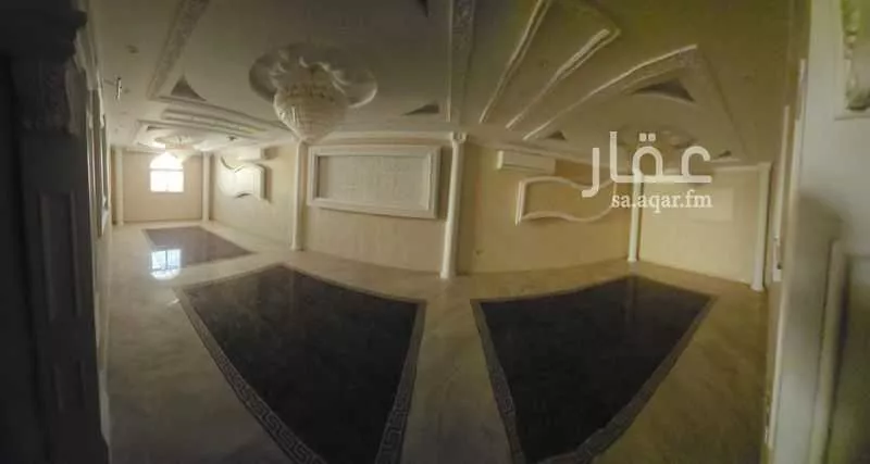 فيلا 7 غرف في الملك فهد 5