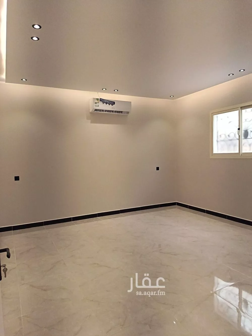 شقة 1 غرف في الملز 4