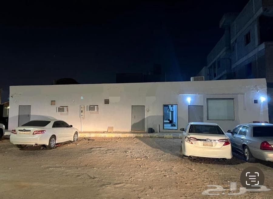 شقة 6 غرف في العاقول