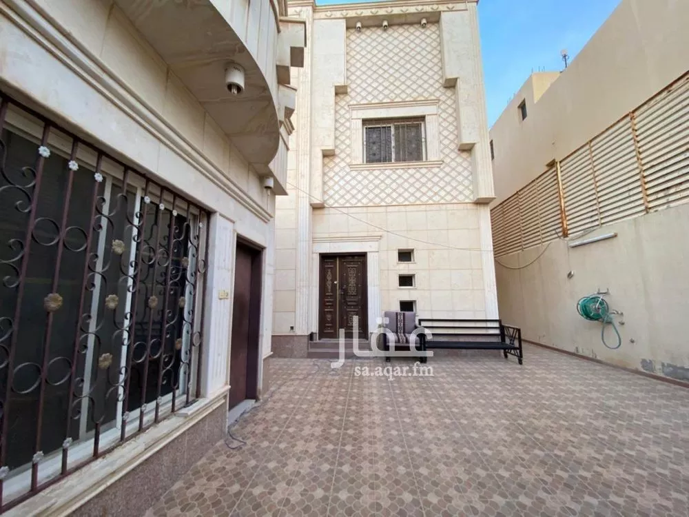 فيلا 6 غرف في اشبيلية 3