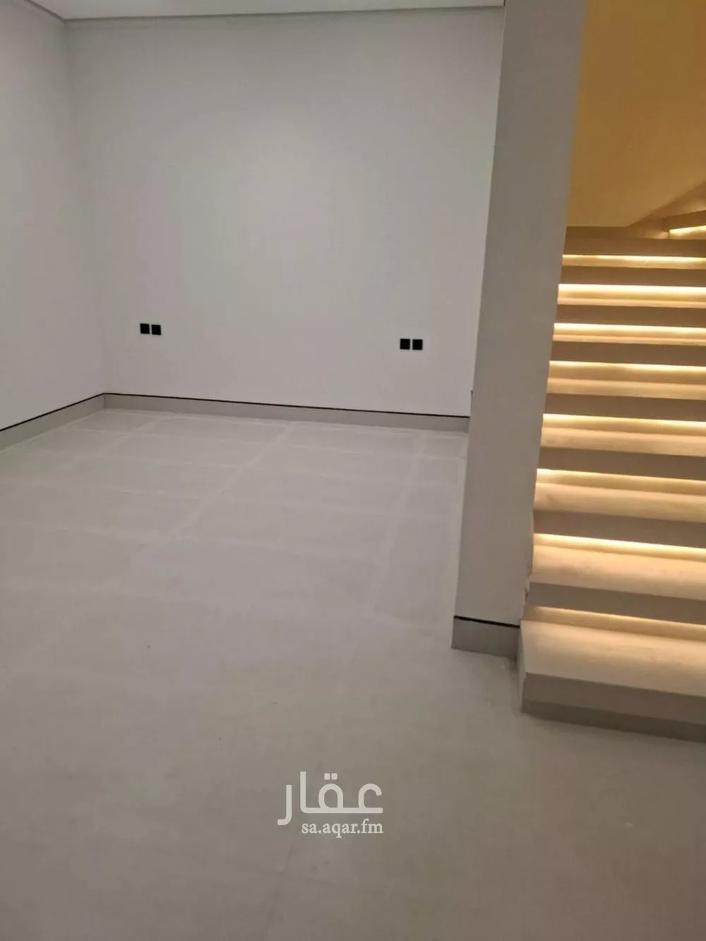 فيلا 4 غرف في النرجس 6