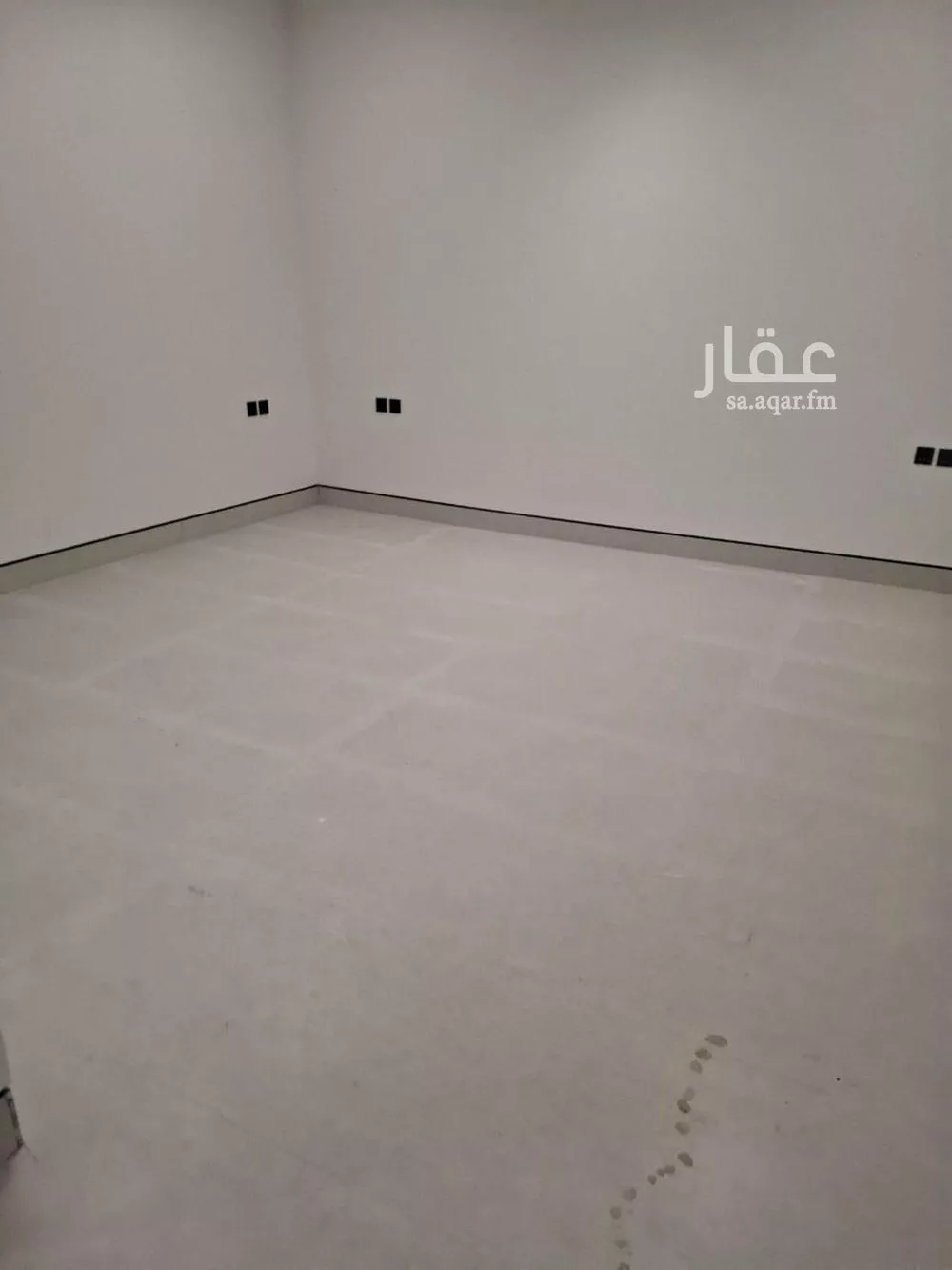 فيلا 4 غرف في النرجس 9