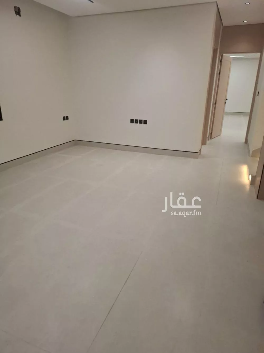 فيلا 4 غرف في النرجس 10