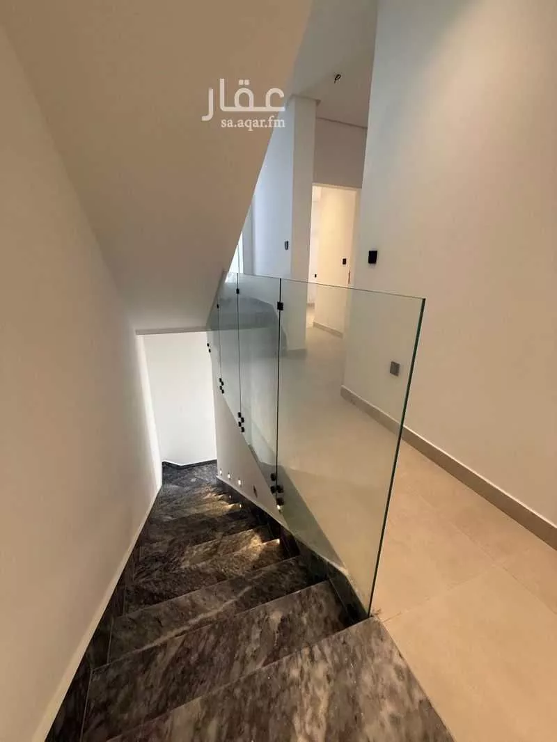 فيلا 4 غرف في الخزامى 11