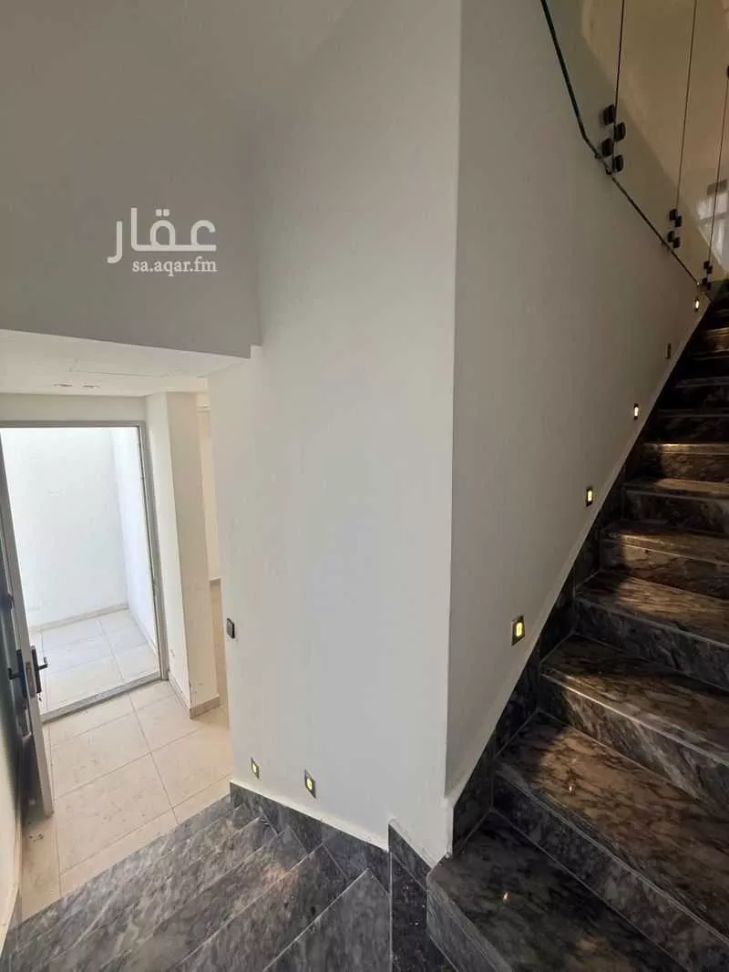 فيلا 4 غرف في الخزامى 9