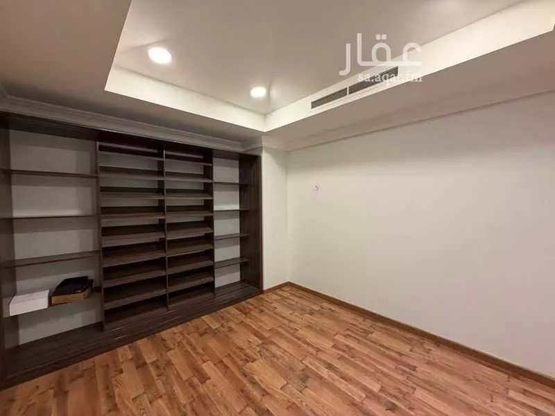 فيلا 8 غرف في الحزام الأخضر 6