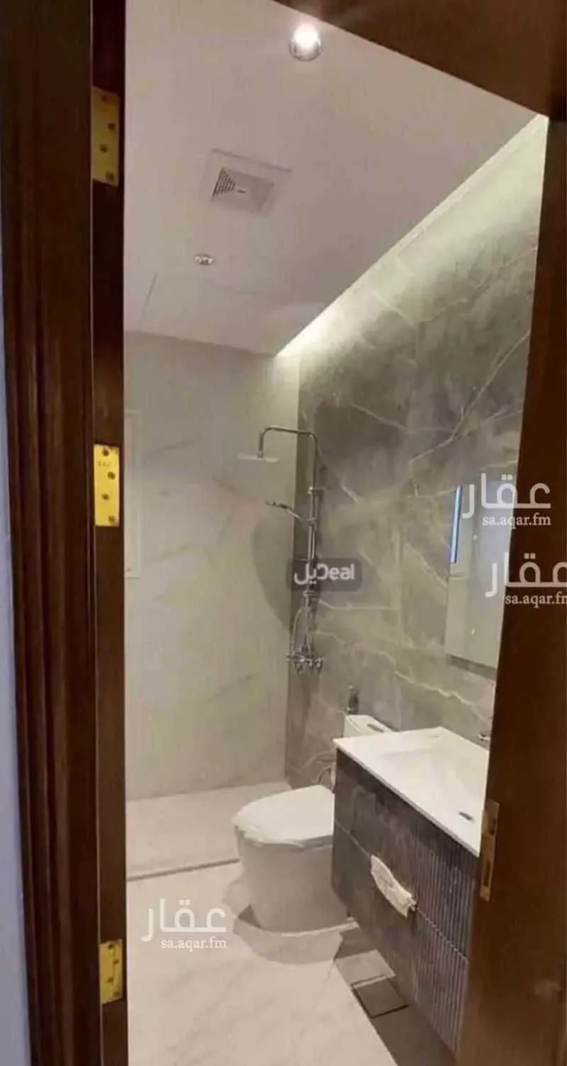 فيلا 4 غرف في الراكة الجنوبية 2