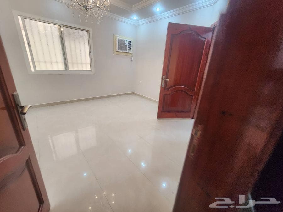 فيلا 2 غرف في الدفاع 11