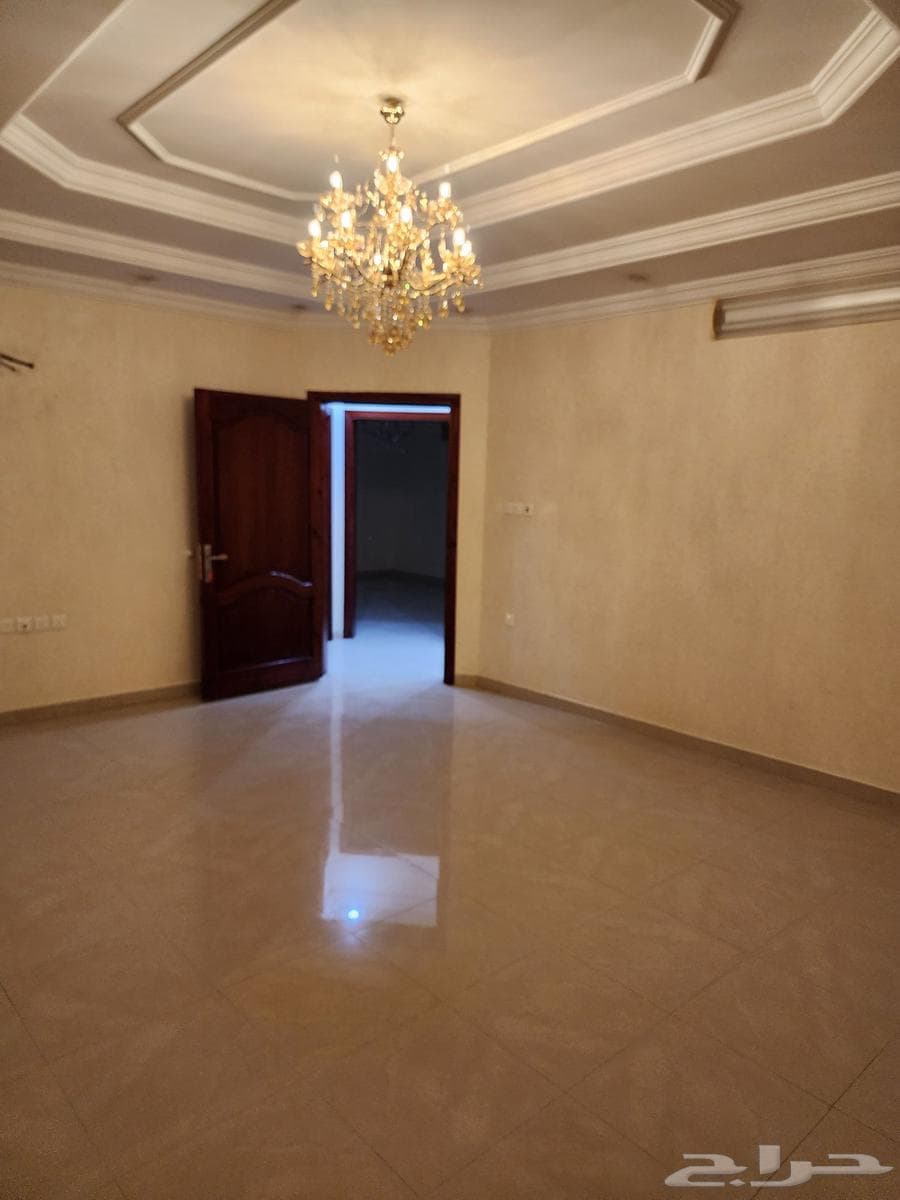 فيلا 2 غرف في الدفاع 12