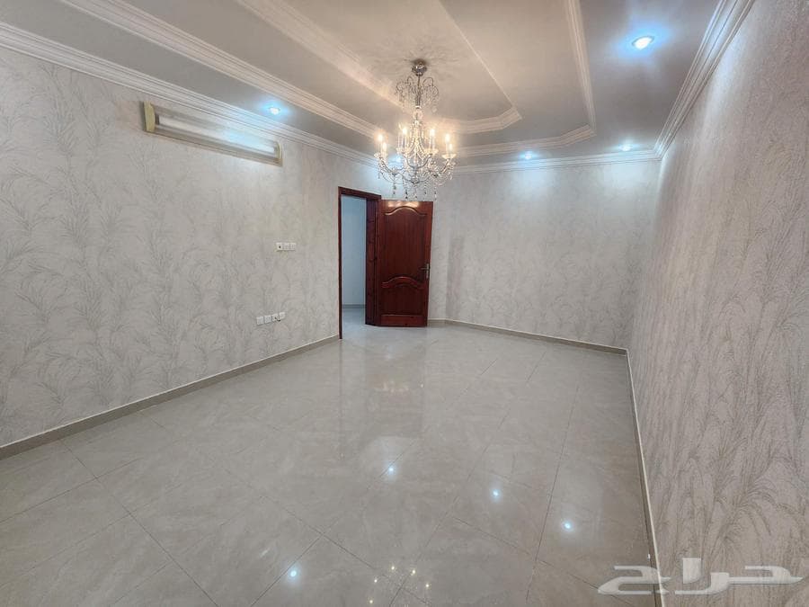 فيلا 2 غرف في الدفاع 9