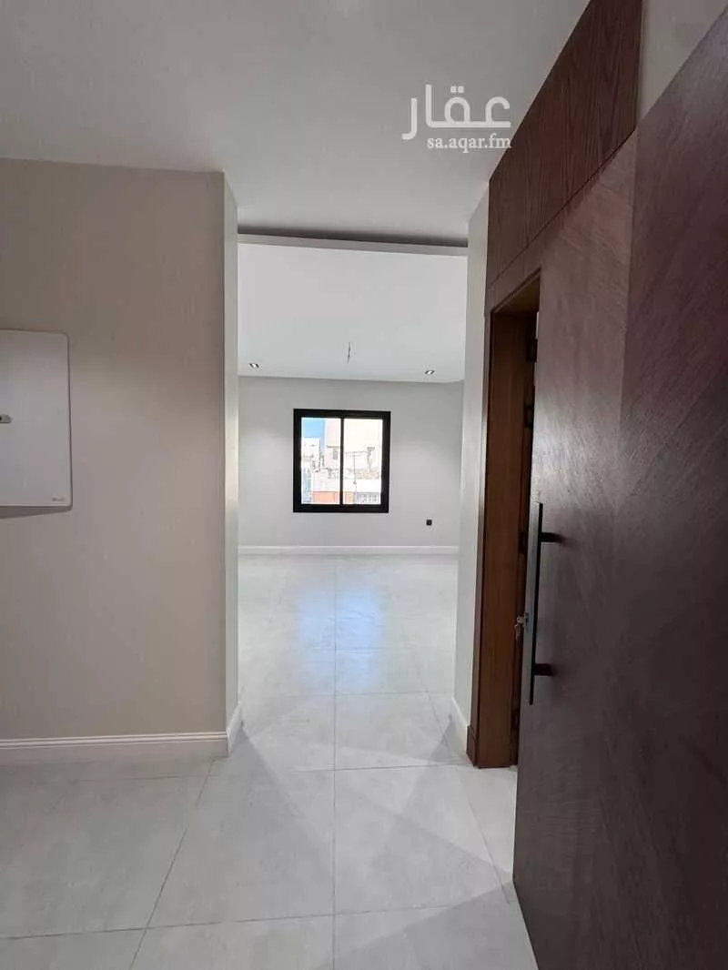 3 bedroom apartment in Al Hamra 8
