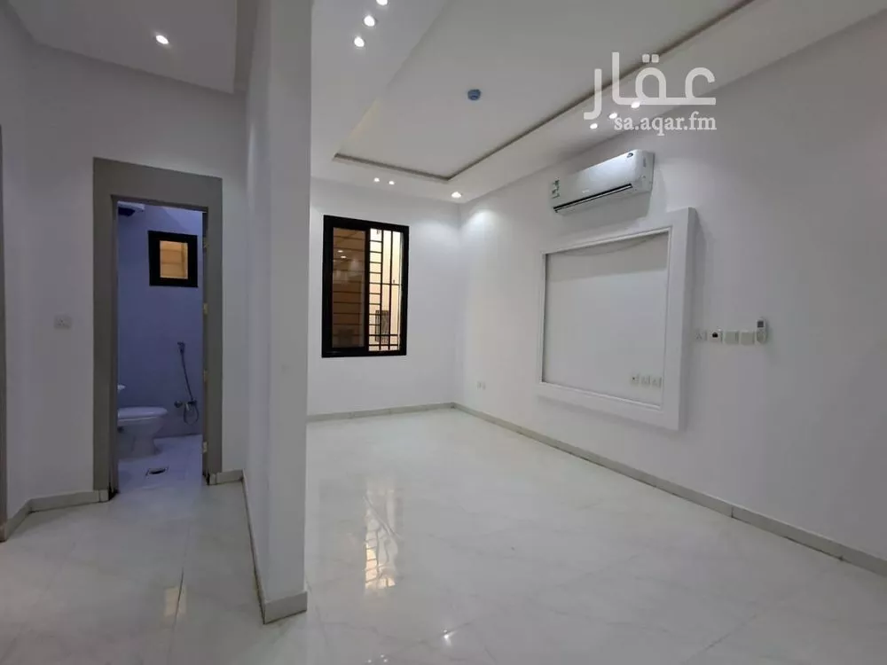 شقة 4 غرف في الرمال 5