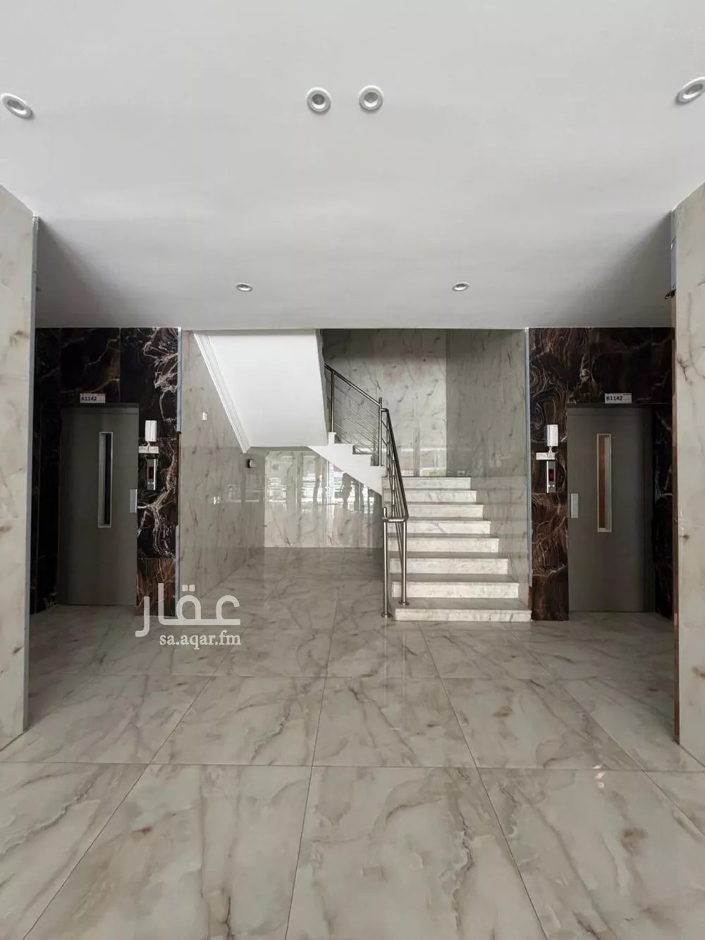 شقة 5 غرف في الصفا 13