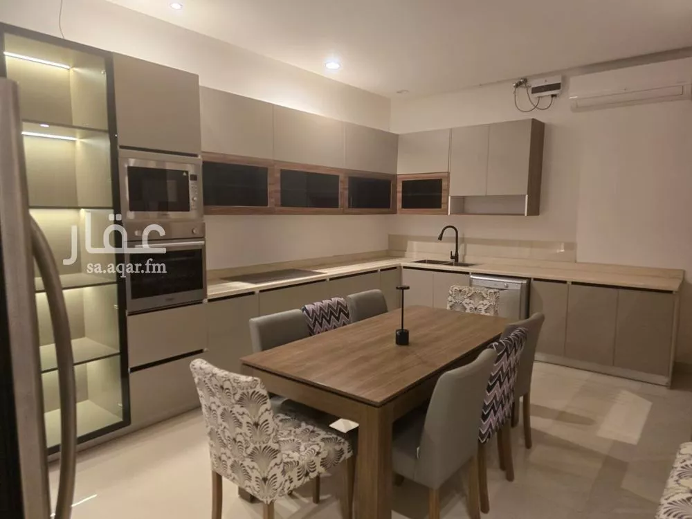 شقة 4 غرف في الرمال 11