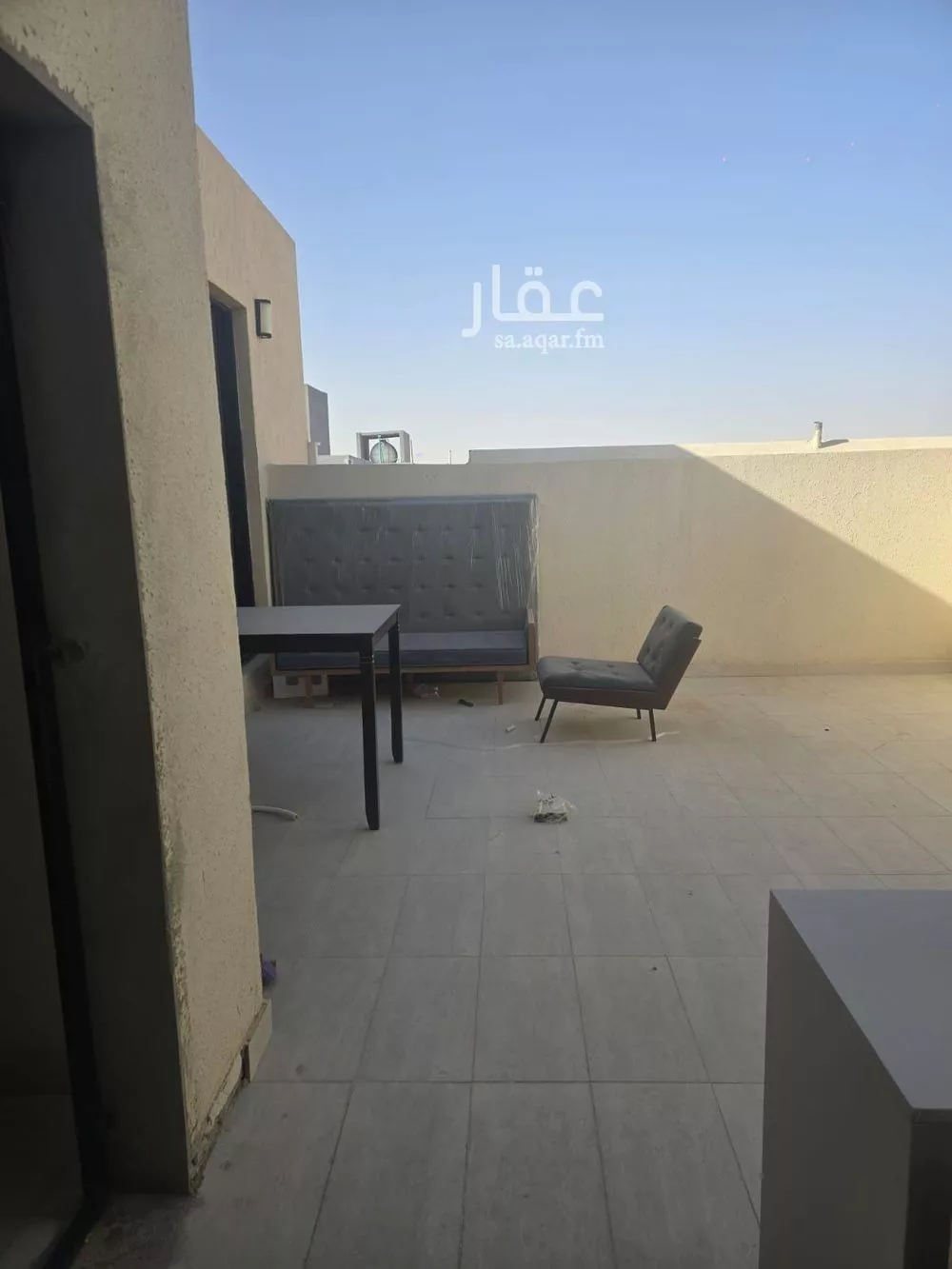 شقة 4 غرف في الرمال 7