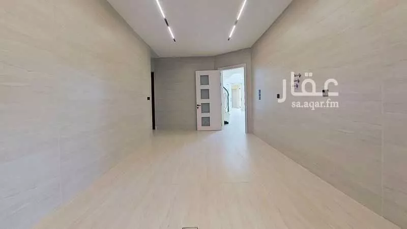 فيلا 6 غرف في الشراع 10