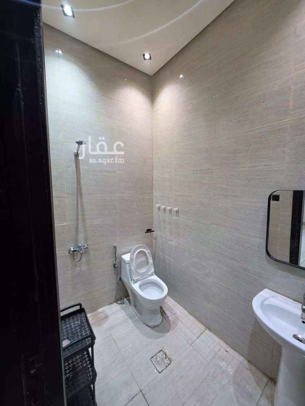 شقة 1 غرف في النرجس 7