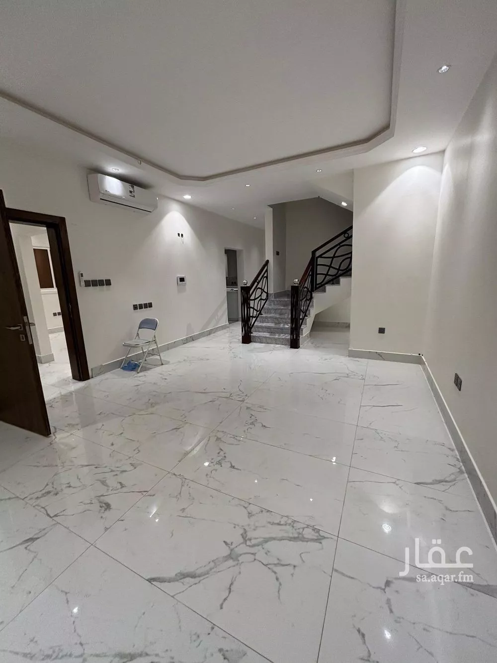 دور 4 غرف في العقيق 1