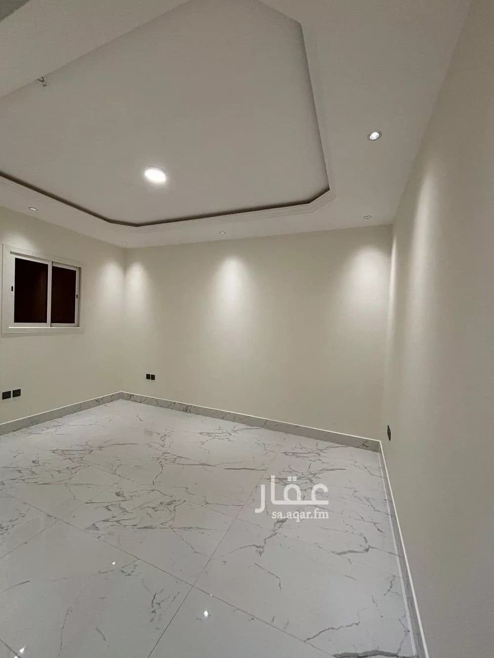 دور 4 غرف في العقيق 7