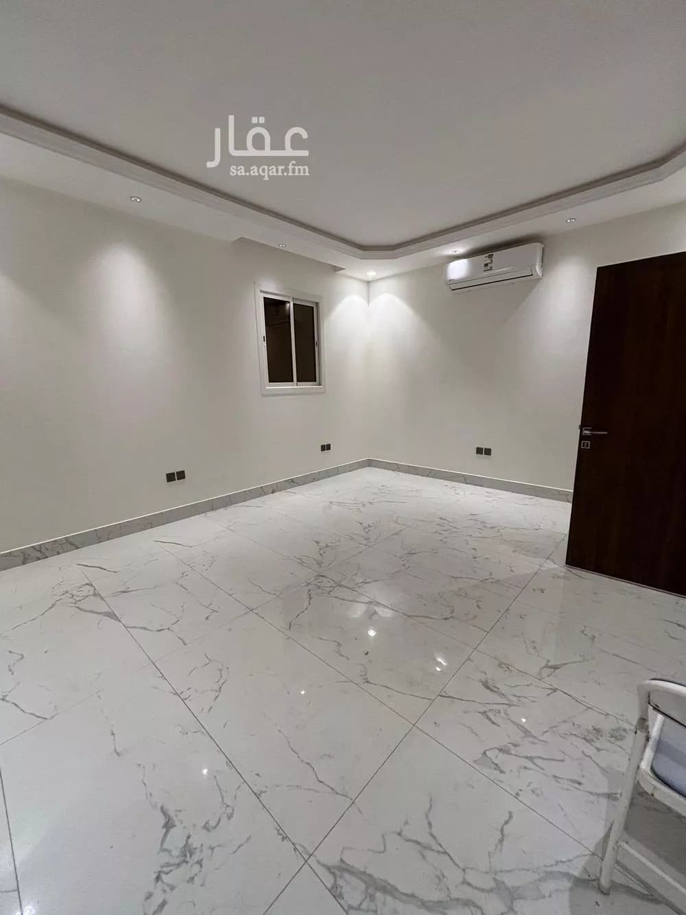 دور 4 غرف في العقيق 8