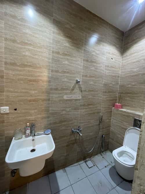 1200 sqm shop in Al Maseef 4