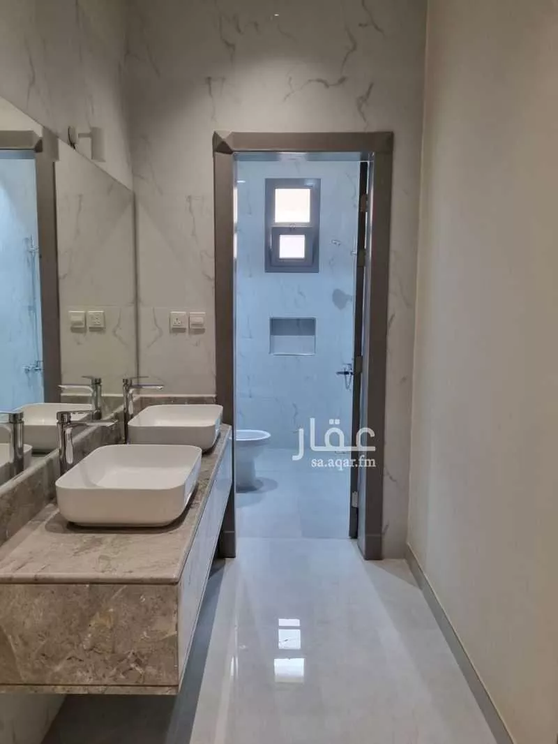 شقة 5 غرف في عرقة 9