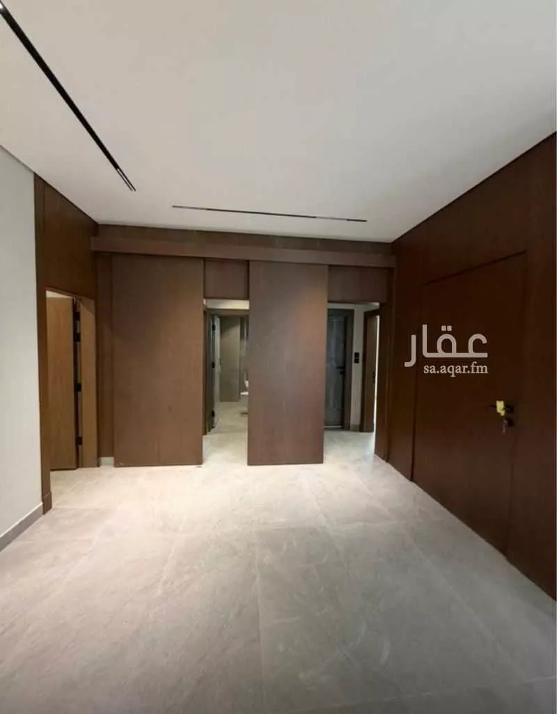 فيلا 11 غرف في الملك فهد 3