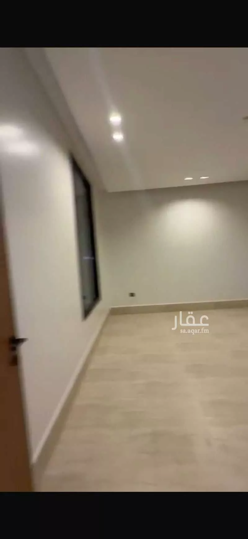 شقة 2 غرف في الحمرا 13