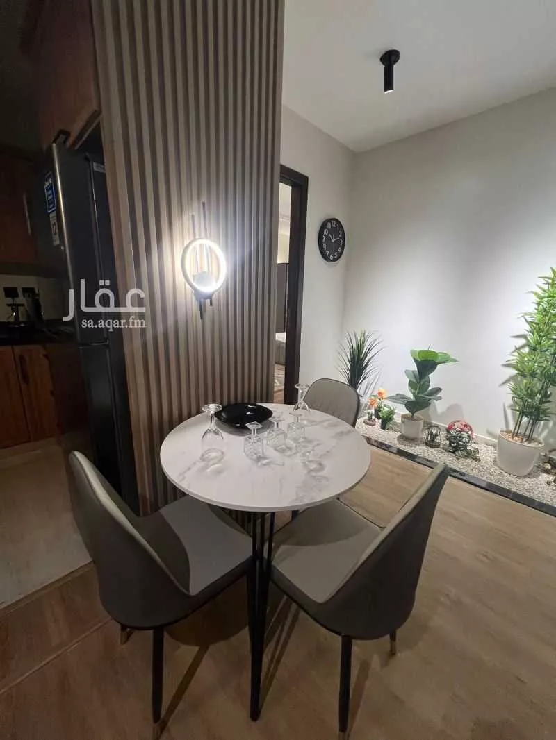 شقة 3 غرف في الحمرا 1