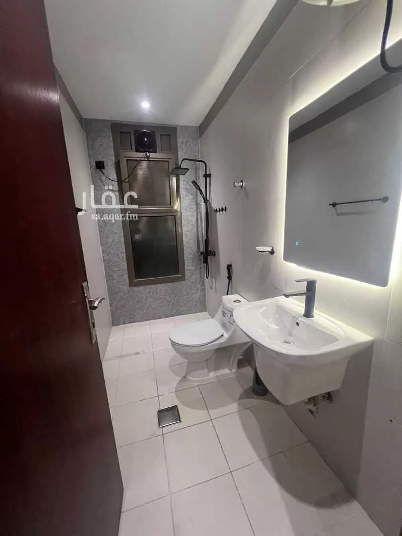 شقة 3 غرف في الحمرا 15