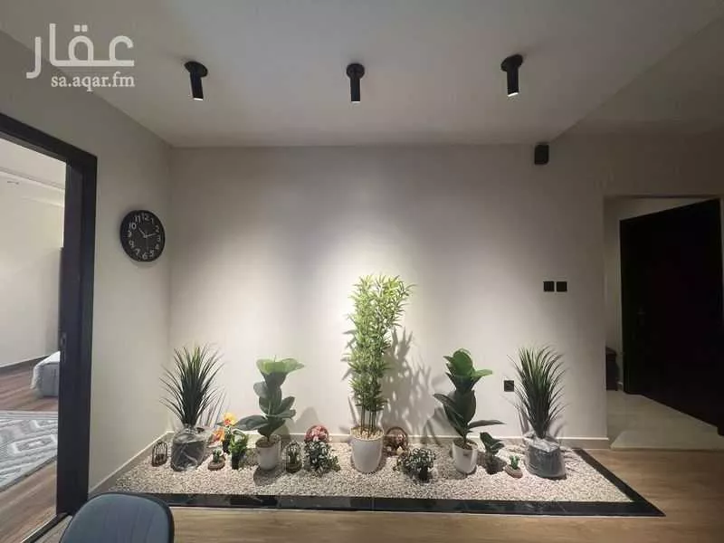 شقة 3 غرف في الحمرا 17