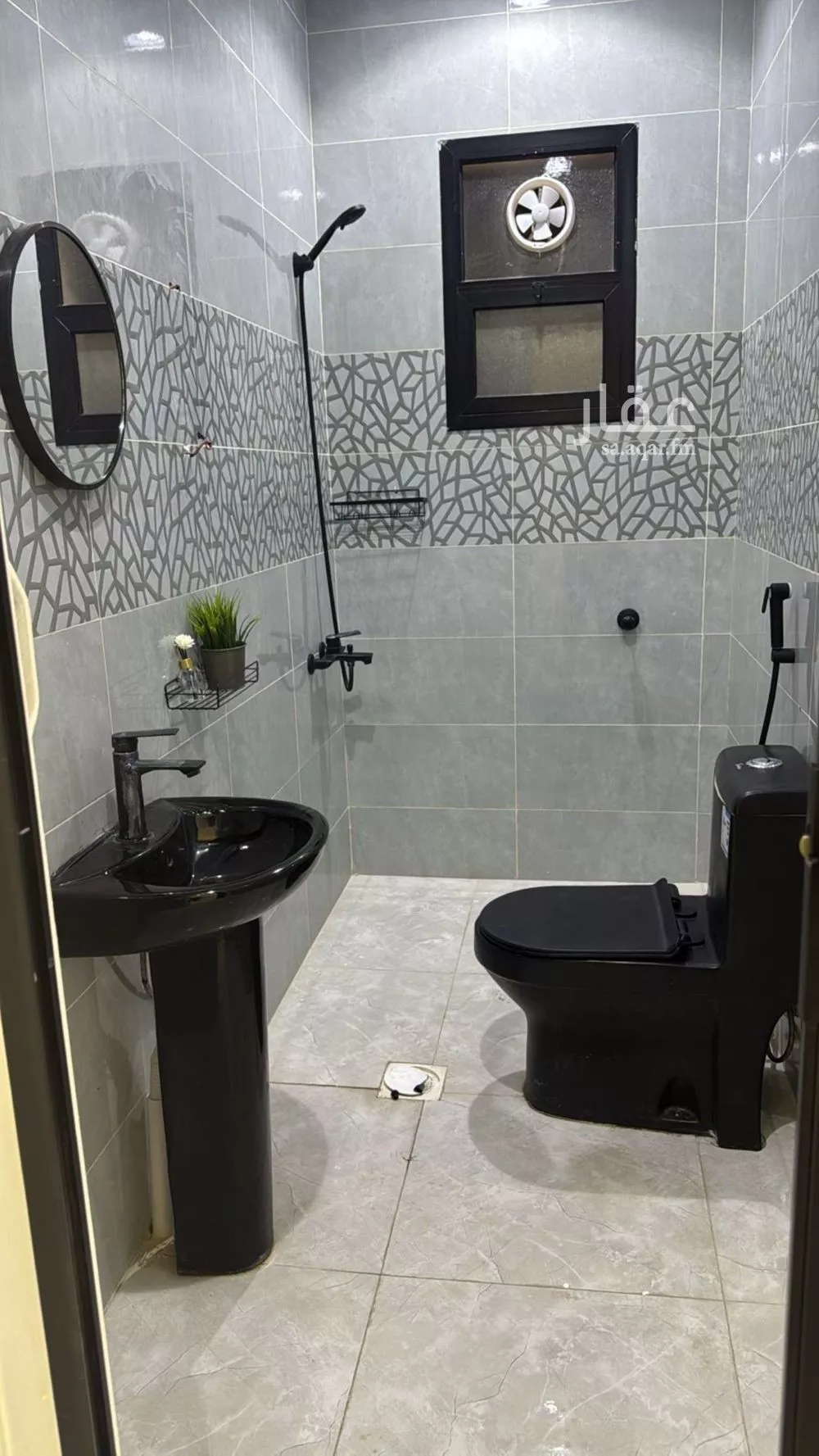 شقة 1 غرف في الملز 4