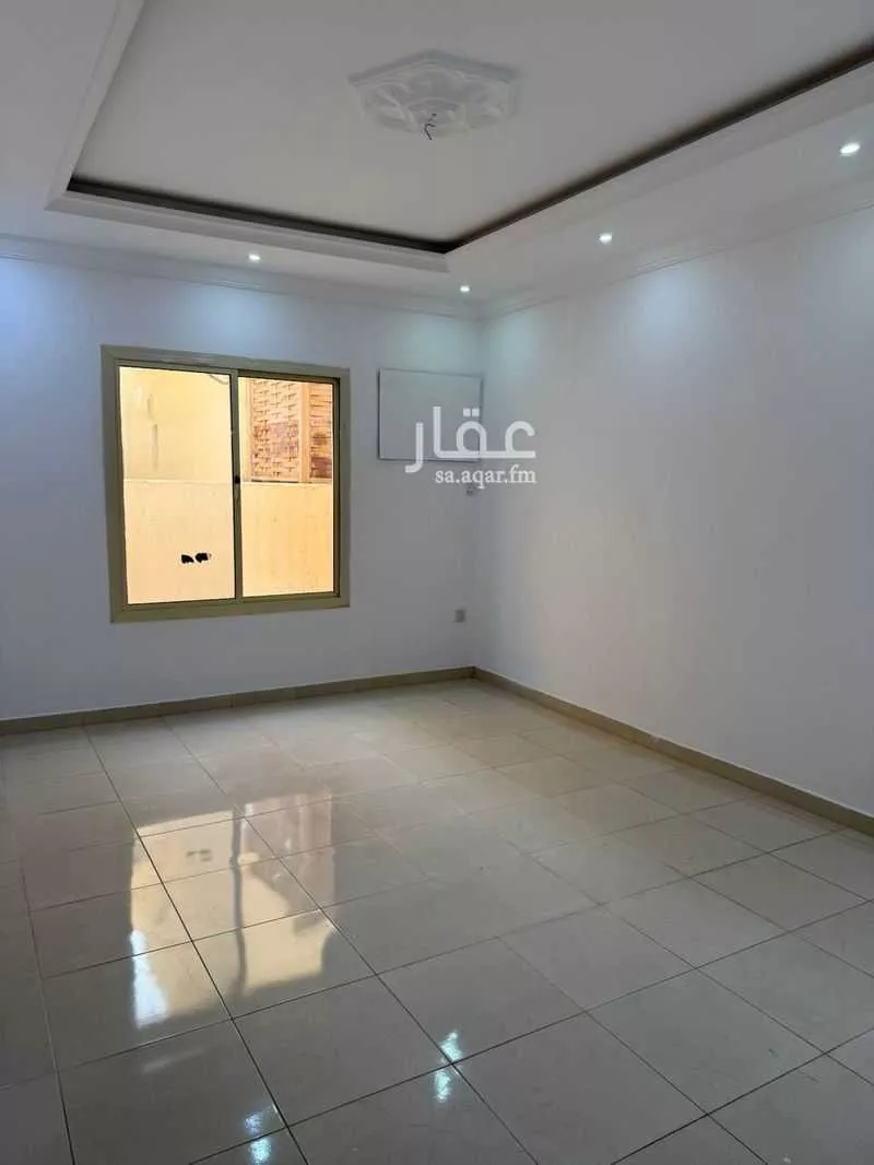 فيلا 7 غرف في طيبة 13