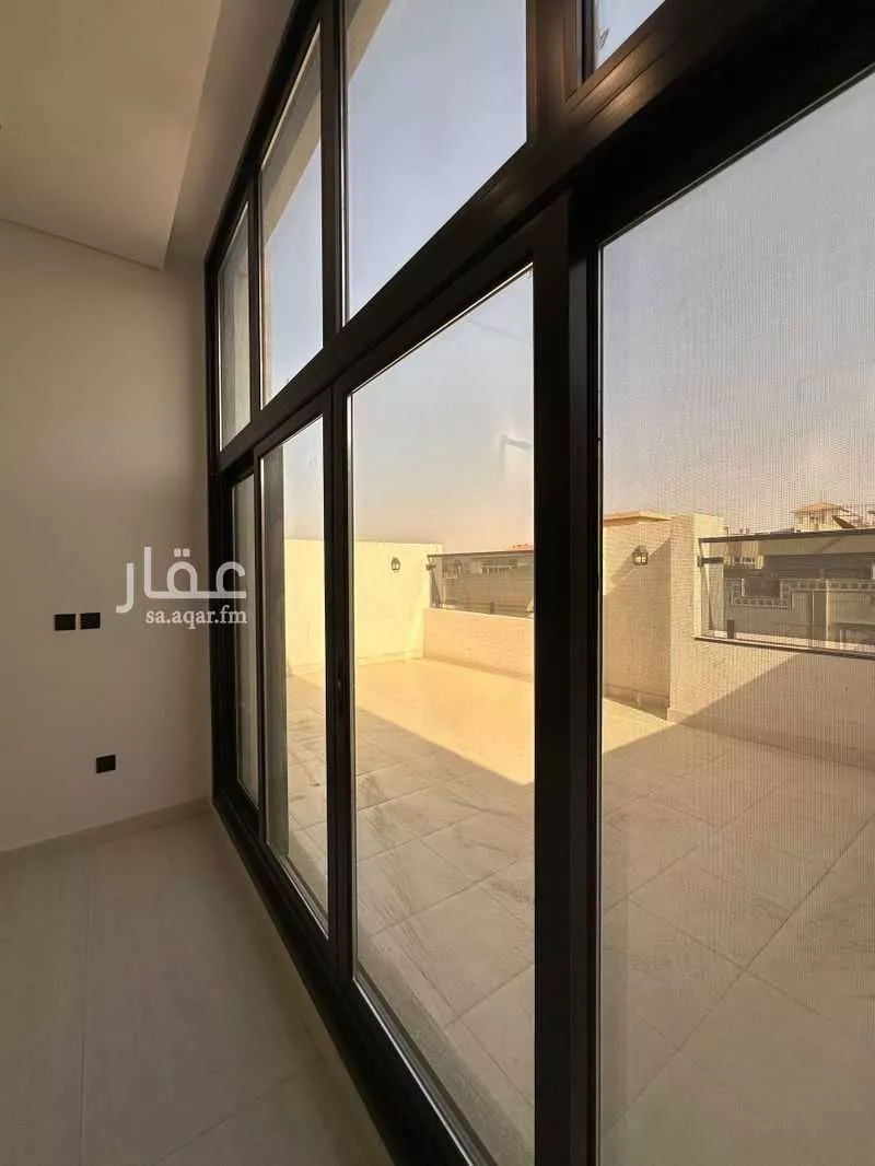 شقة 3 غرف في النزهة 6