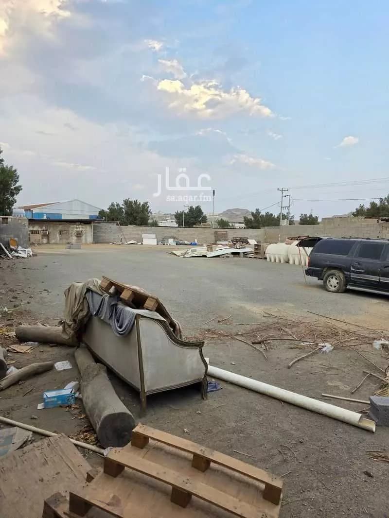 أرض 2000 م² في الشروق 2