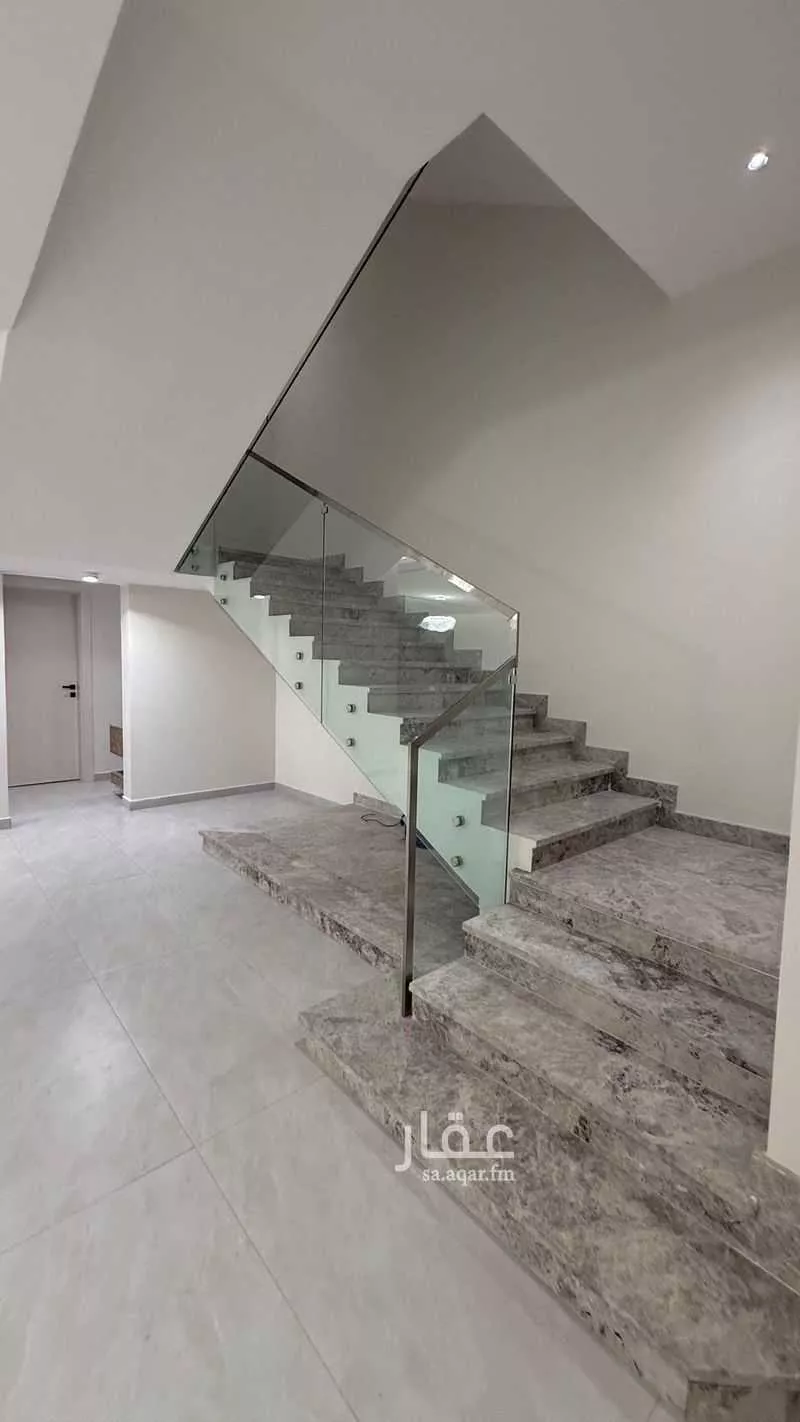 5 bedroom villa in Eastern Province 14