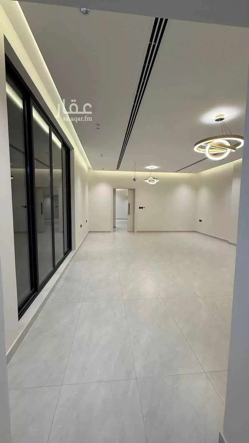 5 bedroom villa in Eastern Province 3